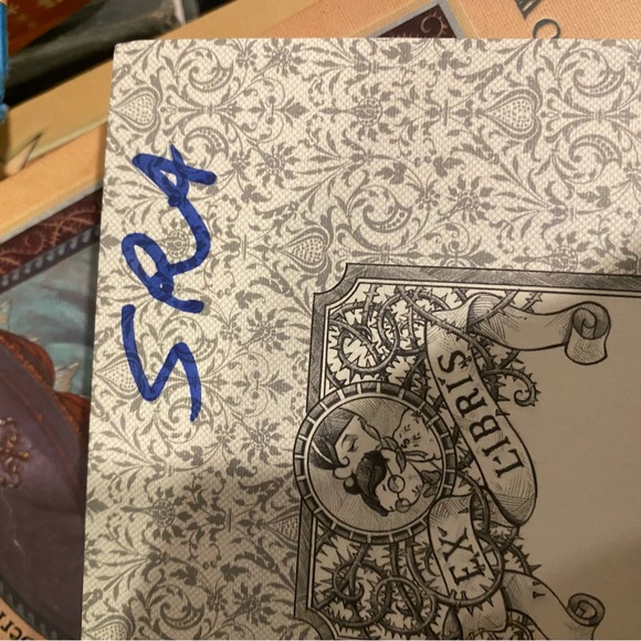 Series of unfortunate events books - Picture 6 of 8